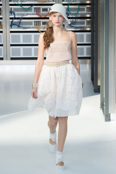Look 84
